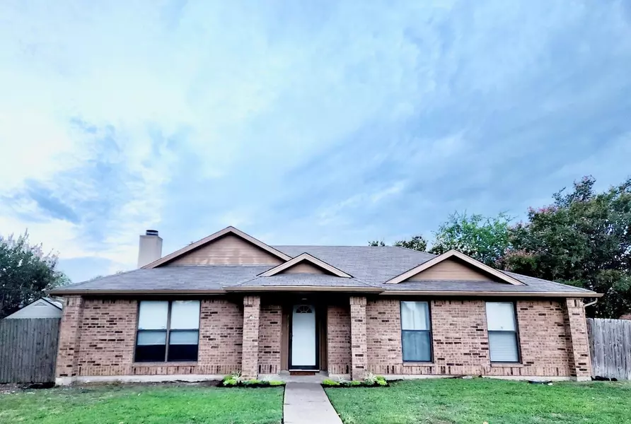 2321 Windridge Lane, Rowlett, TX 75088