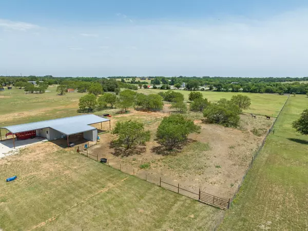 Cleburne, TX 76031,3743 County Road 424