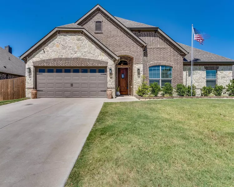 1563 Harrison Circle, Waxahachie, TX 75165