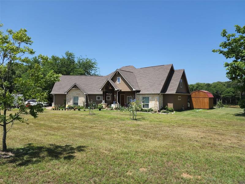 121 County Road 3270, Mineola, TX 75773