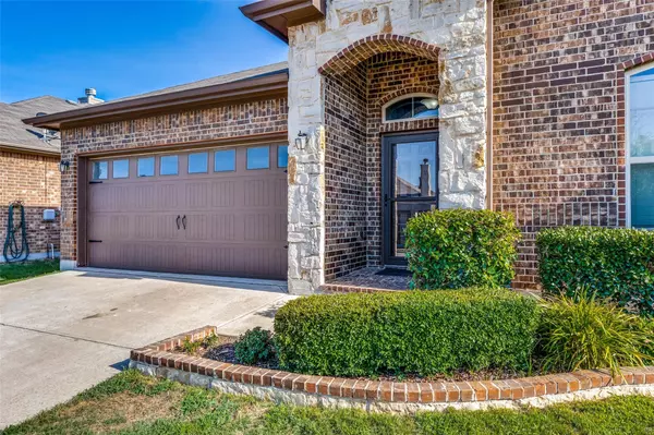 Arlington, TX 76001,5008 Armadale Drive