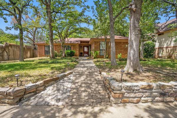 Bedford, TX 76022,1313 Donna Lane