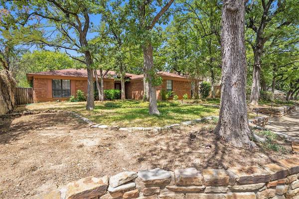 Bedford, TX 76022,1313 Donna Lane