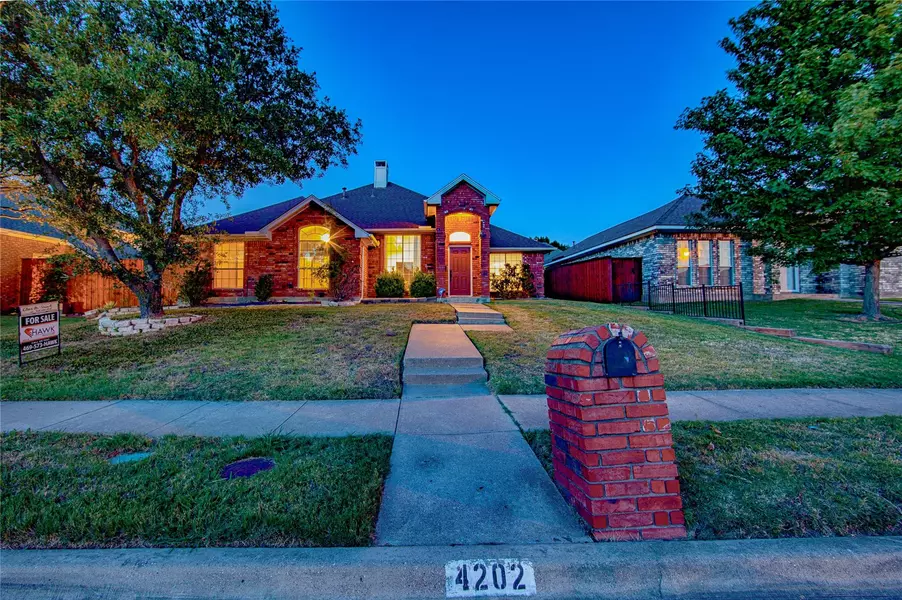 4202 Capstone Drive, Carrollton, TX 75010