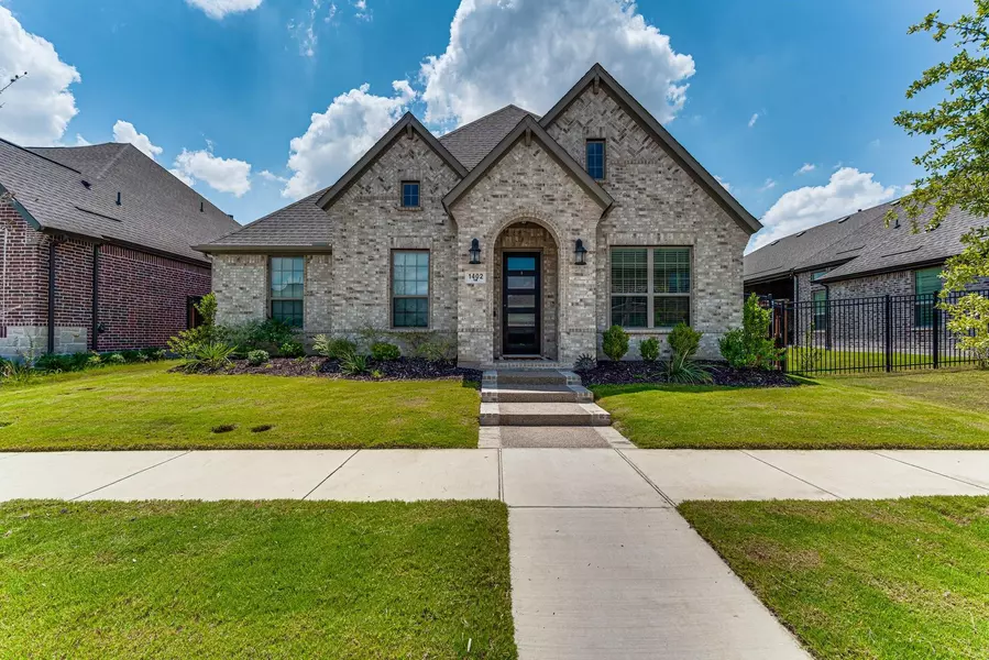 1402 Colorado Ruby Court, Arlington, TX 76005