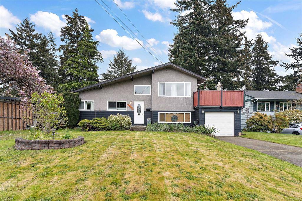 Colwood, BC V9C 2J9,3339 Roberlack Rd