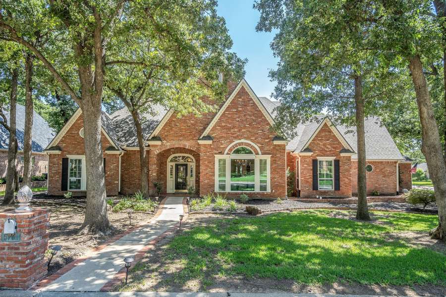 5701 Grand Oak Court, Colleyville, TX 76034