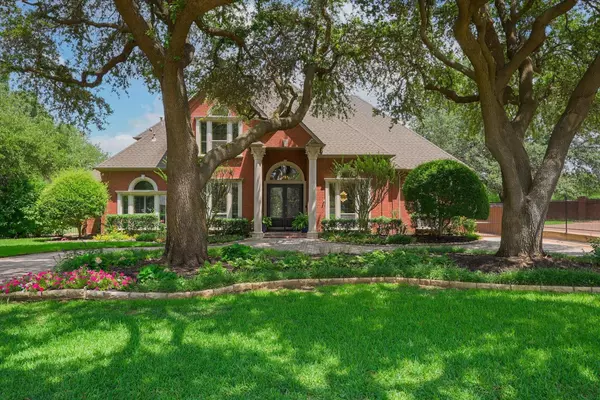 7201 Pebble Hill Drive, Colleyville, TX 76034