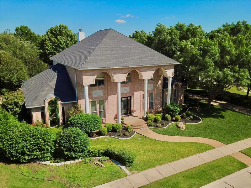 4701 Mill Springs Court, Colleyville, TX 76034