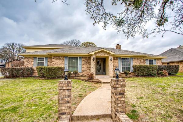 3612 Cliffwood Drive, Colleyville, TX 76034