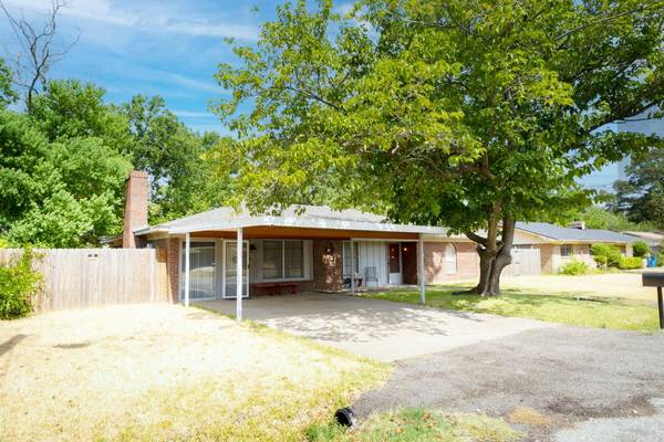 405 Sunset Street,  Malakoff,  TX 75148