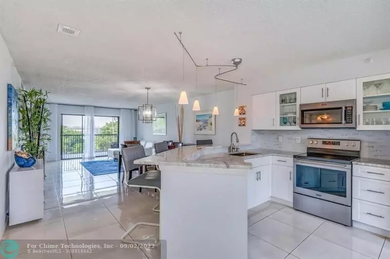 2205 S Cypress Bend Dr  #503, Pompano Beach, FL 33069