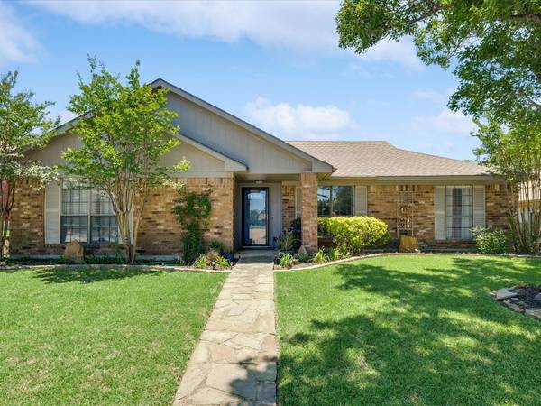 639 Plumlee Place, Coppell, TX 75019