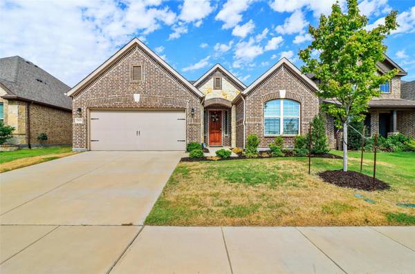 3808 Driftwood Lane, Northlake, TX 76226