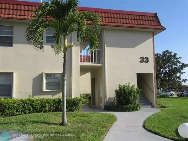 Vero Beach, FL 32962,33 Pine Arbor Lane  #203