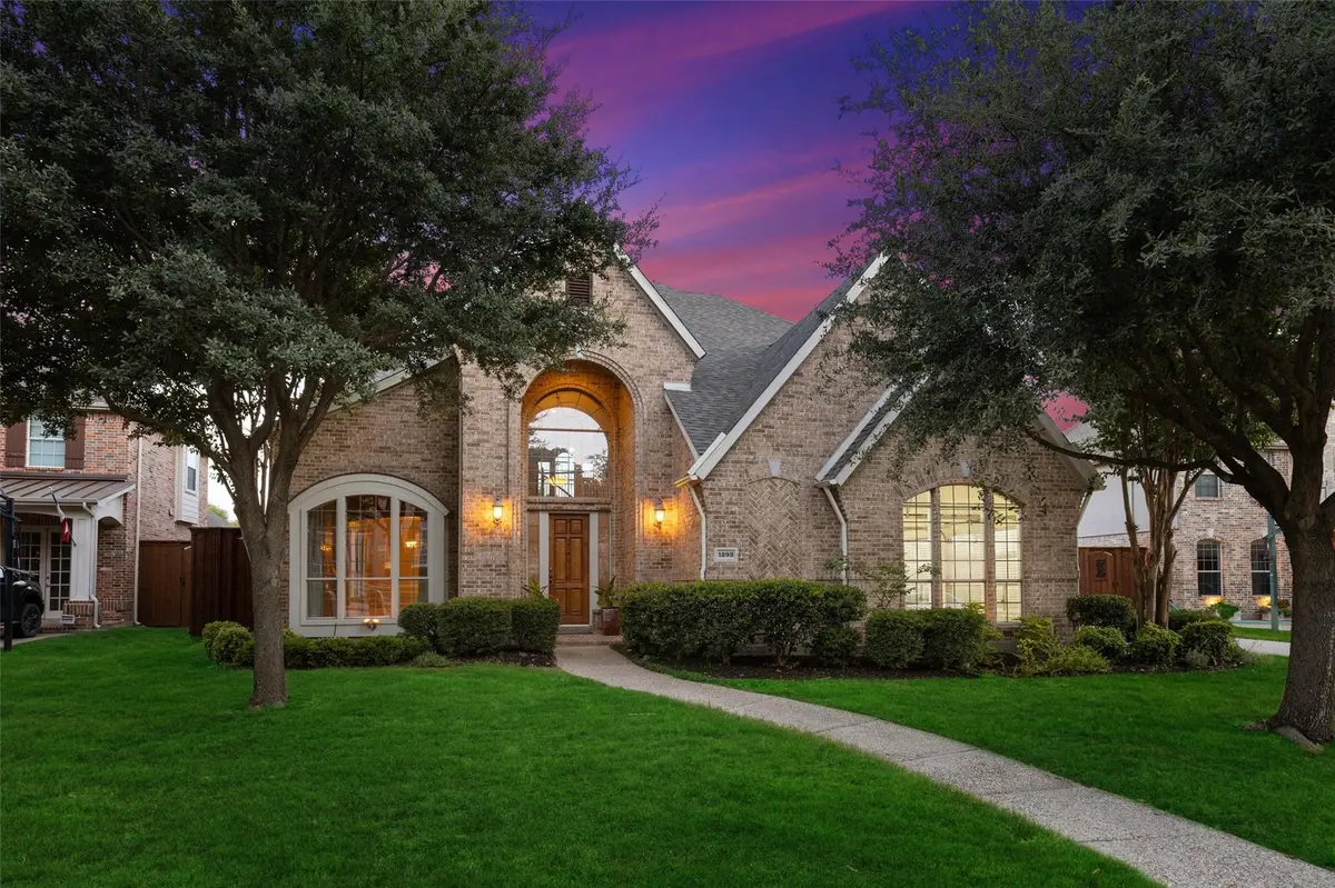 1293 Gladewater Drive, Frisco, TX 75033