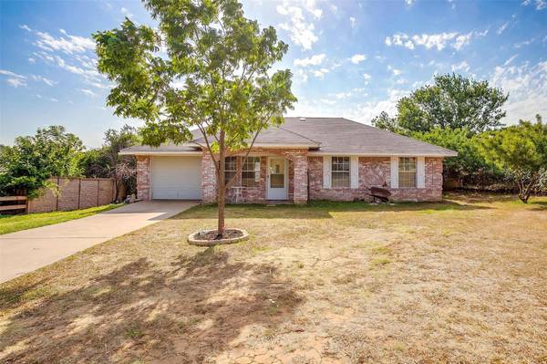 1105 Summer Wheat Street, Keene, TX 76031