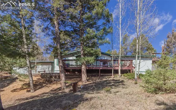 201 Honeysuckle RD, Woodland Park, CO 80863