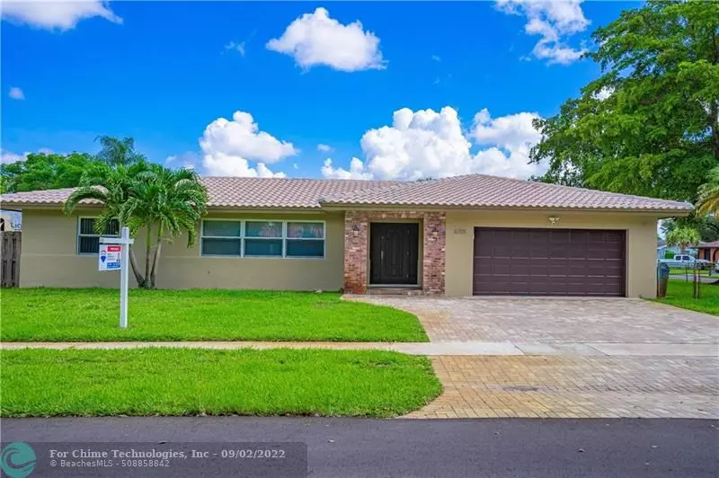 6701 SW 15th St, Plantation, FL 33317