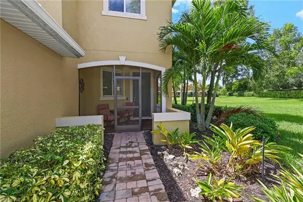 Cape Coral, FL 33909,2400 Caslotti WAY