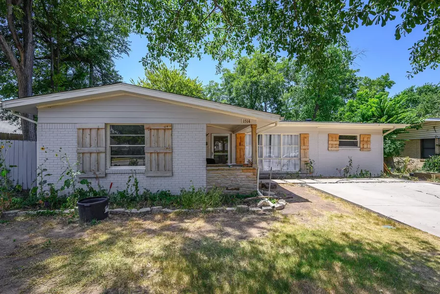 1514 W Grauwyler Road, Irving, TX 75061