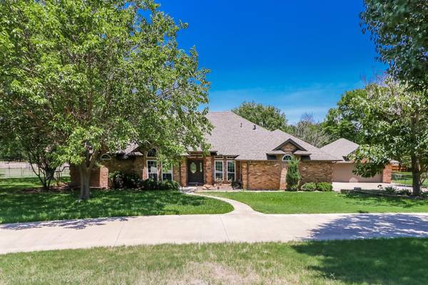 3121 Cimmarron Road, Weatherford, TX 76087