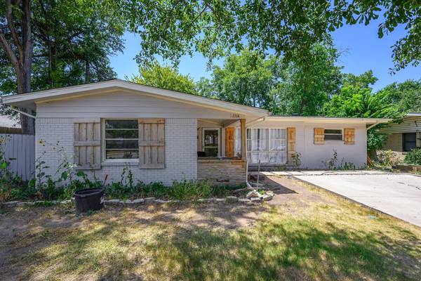 1514 W Grauwyler Road,  Irving,  TX 75061