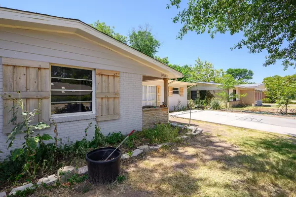 Irving, TX 75061,1514 W Grauwyler Road