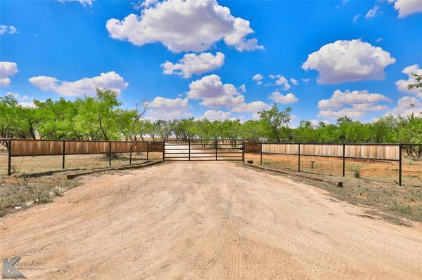 160 County Road 134, No City, TX 79556