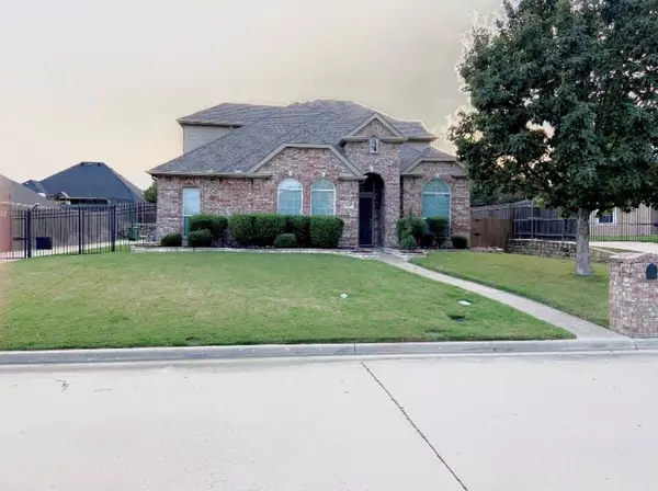 3007 Saint Lynda Drive, Mansfield, TX 76063