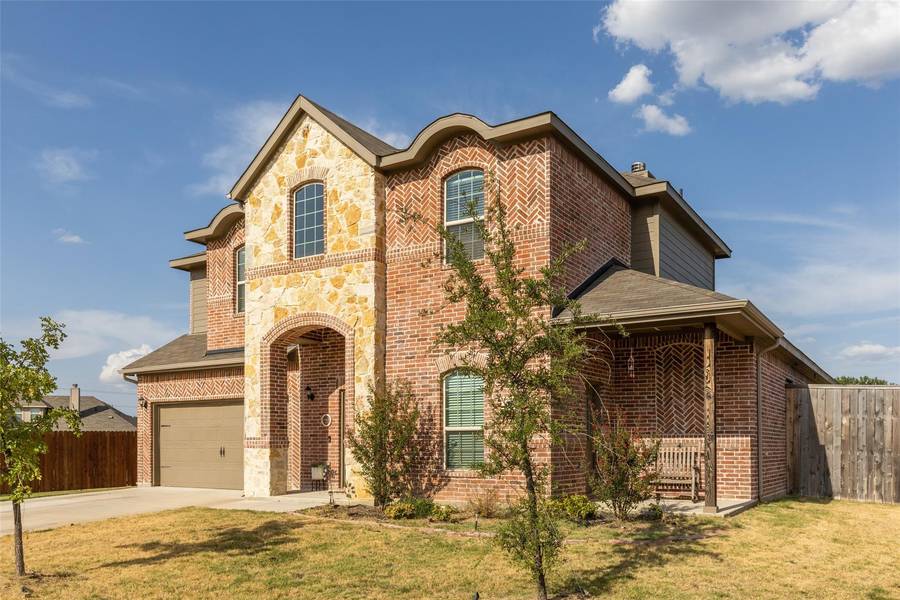 3741 Caladium Lane, Forest Hill, TX 76140