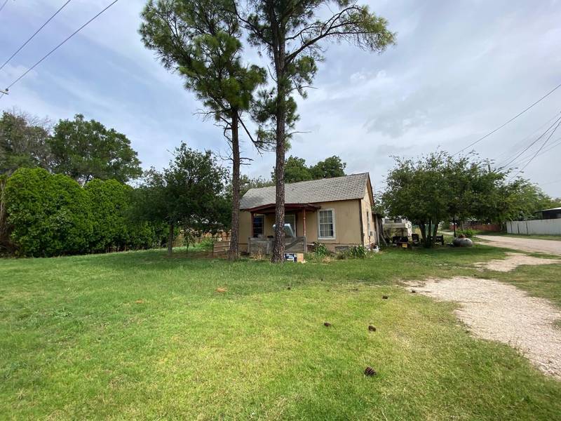 602 N 2nd, Merkel, TX 79536