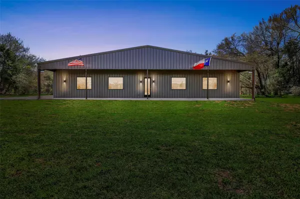 1572 Elmore Road, Denison, TX 75021