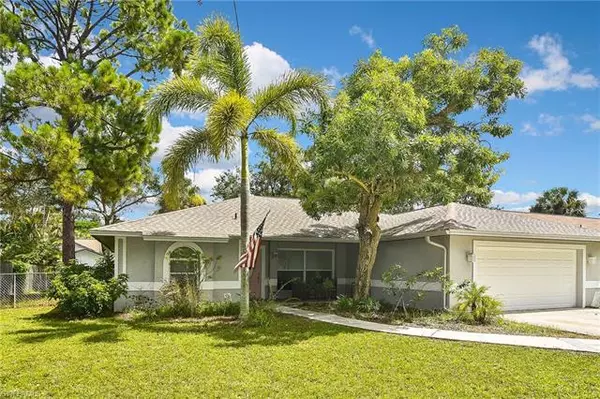 Naples, FL 34104,2595 River Reach DR