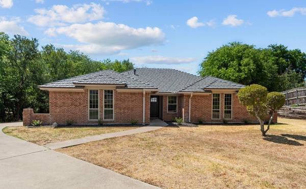 7500 Skylake Court, Fort Worth, TX 76179