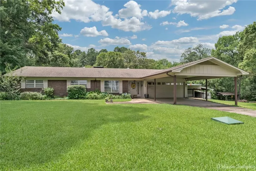 7209 S Lakeshore Drive, Shreveport, LA 71119