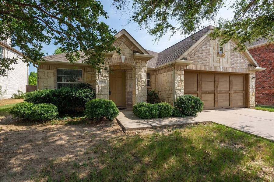 505 Serenade Lane, Euless, TX 76039