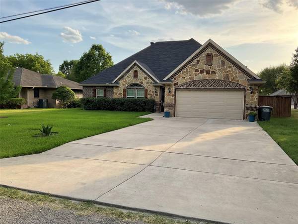 217 Martin Drive, Lancaster, TX 75146