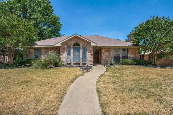 2410 Crestview Drive, Mckinney, TX 75071