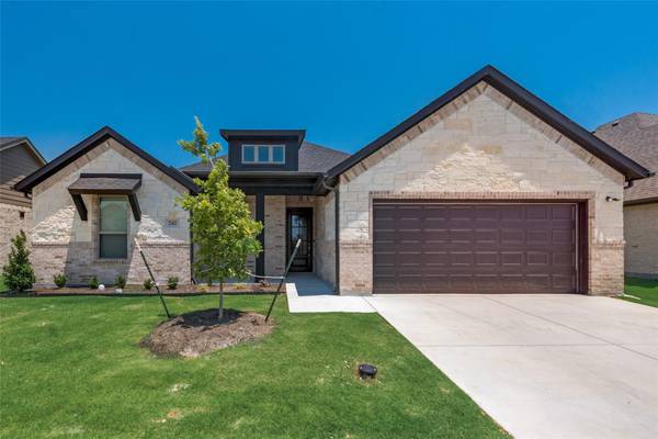 240 Giddings Trail, Forney, TX 75126