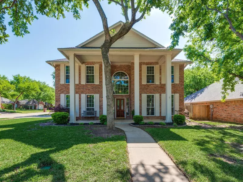 2604 Hawthorn Drive, Euless, TX 76039