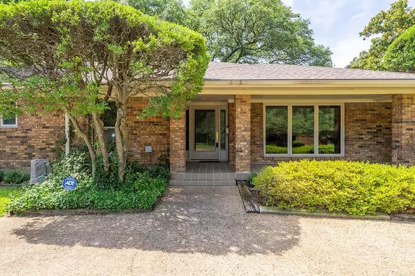 Dallas, TX 75229,4242 Shady Hill Drive