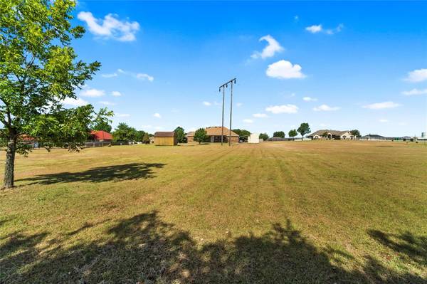 Alvord, TX 76225,109 Deer Creek Drive