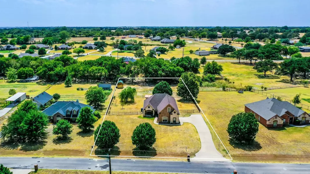 112 Sun Valley, Weatherford, TX 76087