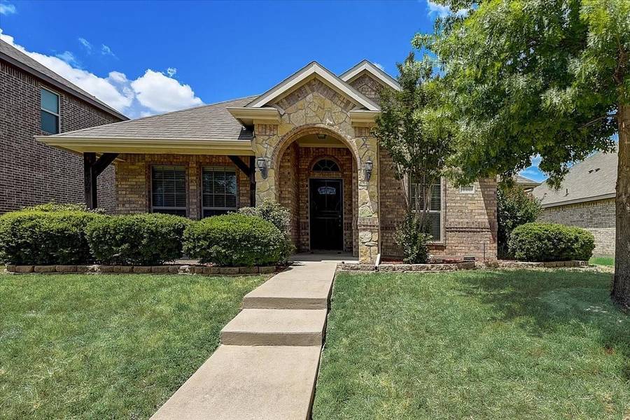 110 Brook Hollow Lane, Red Oak, TX 75154