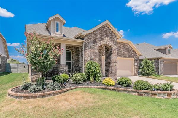 1816 Finch Trail, Northlake, TX 76226