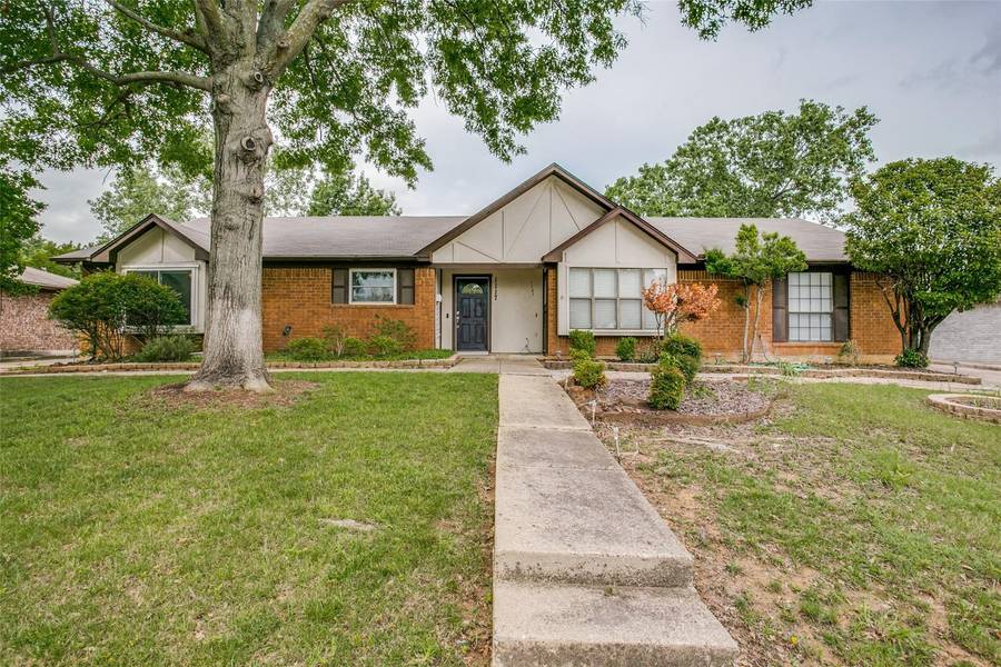 1117 Bellmont Court, Bedford, TX 76022