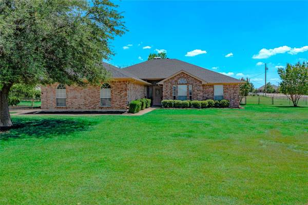 200 Schreiber Drive, Haslet, TX 76052