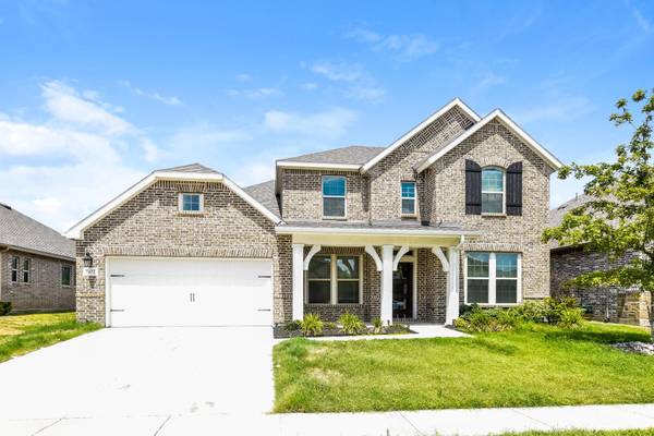 1672 Frankford Drive, Forney, TX 75126