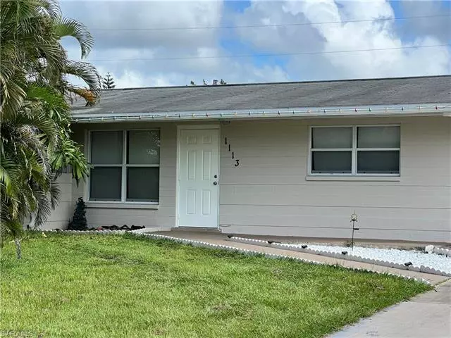 Lehigh Acres, FL 33936,1113 Vineyard PL